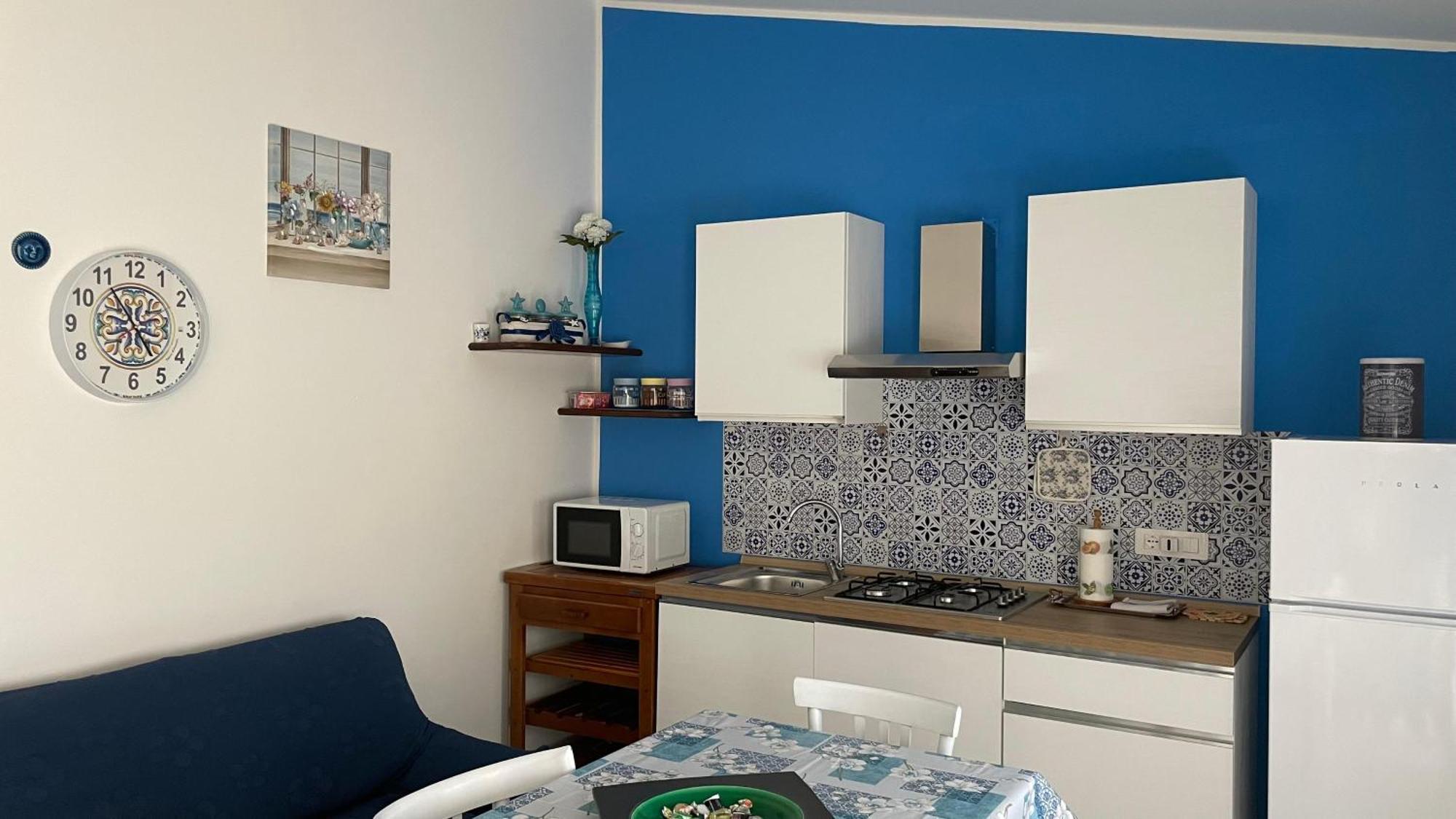 Casa Vacanze Da Roberta A Pochi Km Da Oristano Simaxis Dış mekan fotoğraf