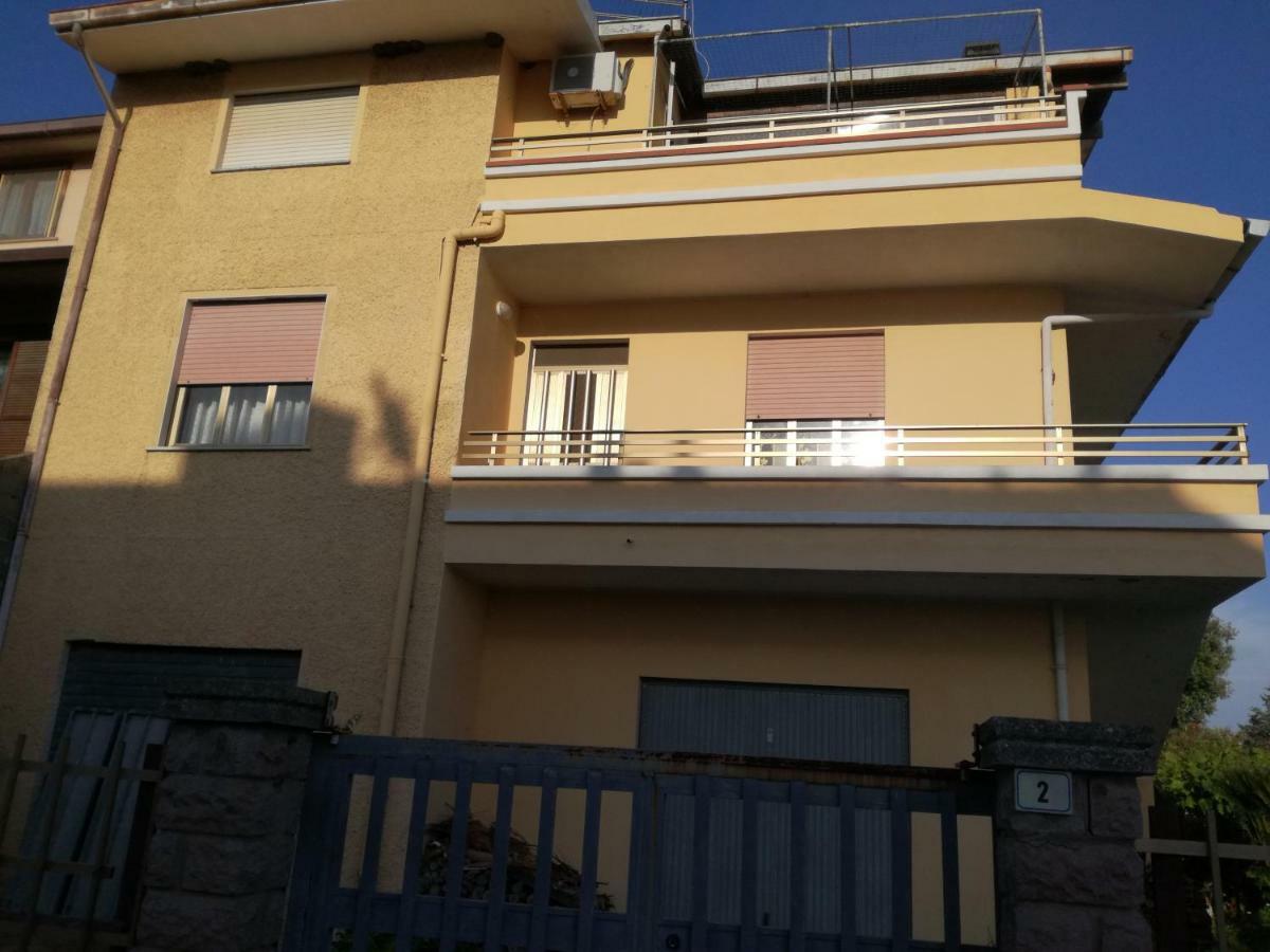 Casa Vacanze Da Roberta A Pochi Km Da Oristano Simaxis Dış mekan fotoğraf